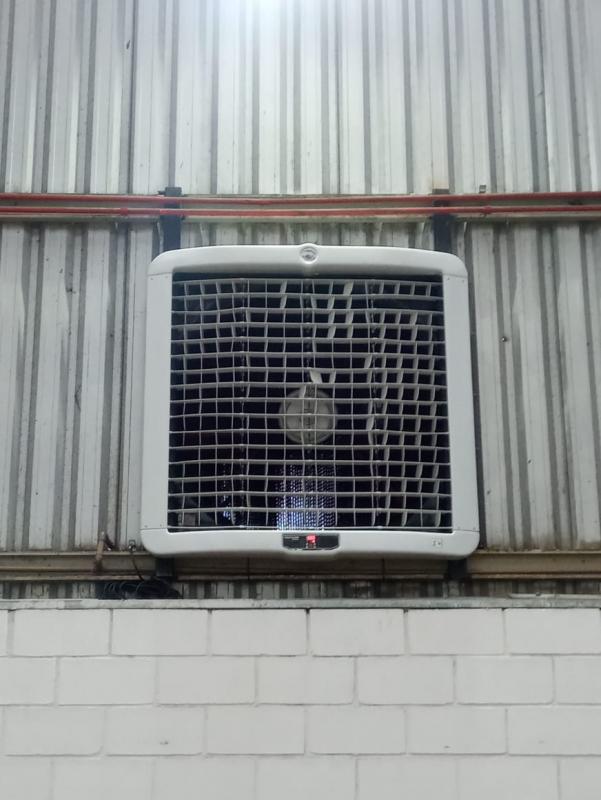 Instalação de climatizador industrial